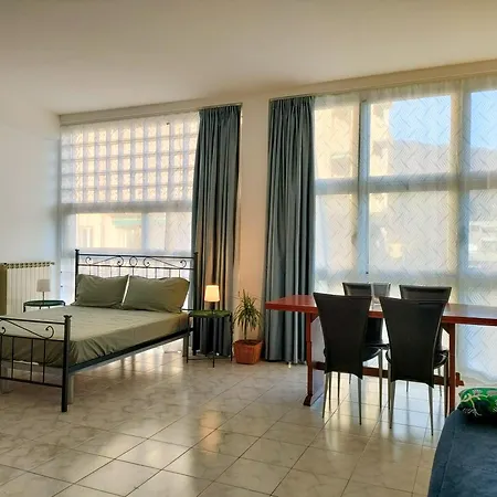 Palestro - A Cozy In Apartment *